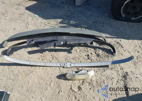 2002 Chevrolet Silverado 1500 из США, поврежденный, VIN 1GCEC14T62Z116549